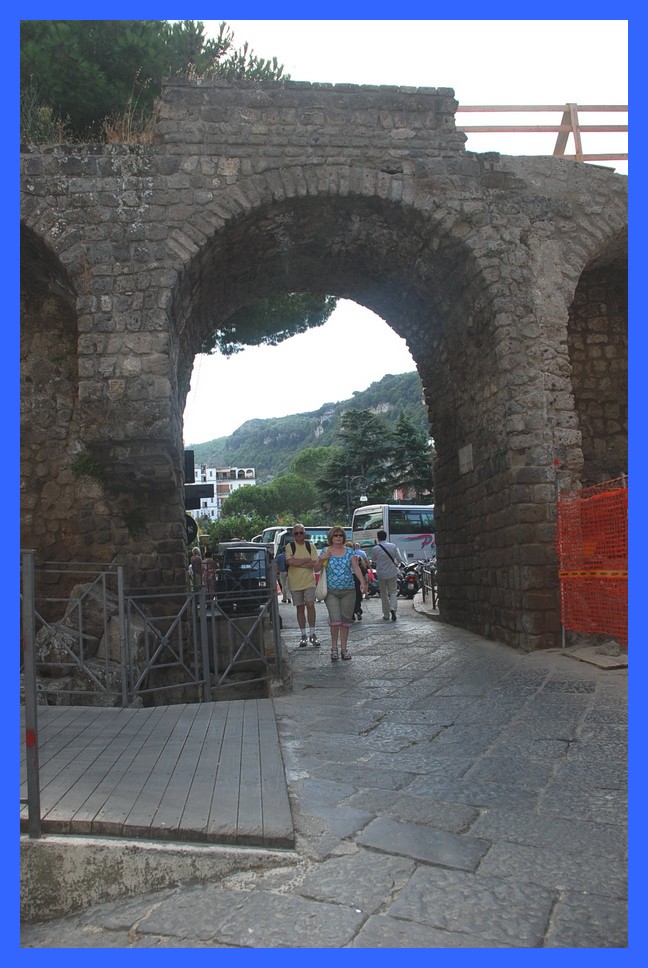Sorrento: le antiche porte della città